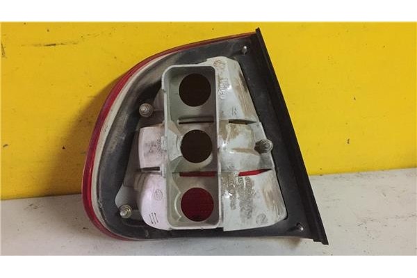 Recambio de puerta delantero derecha para seat alhambra (7v9) 1.9 reference referencia OEM IAM 7M3831022E  