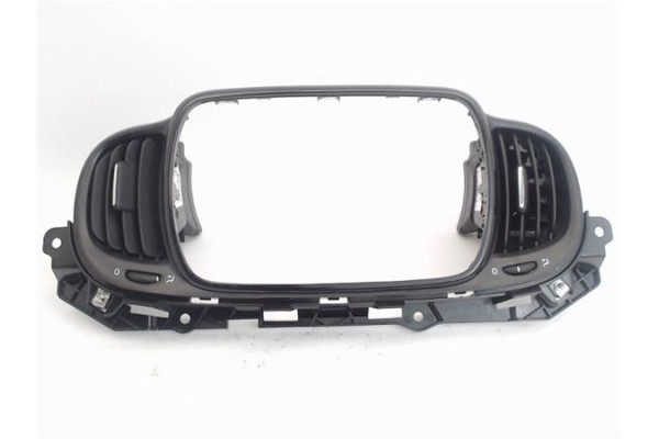 Recambio de embellecedor consola central para fiat 500 1.2 referencia OEM IAM 3121354601PTSP14248  