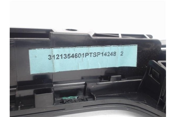 Recambio de embellecedor consola central para fiat 500 1.2 referencia OEM IAM 3121354601PTSP14248  