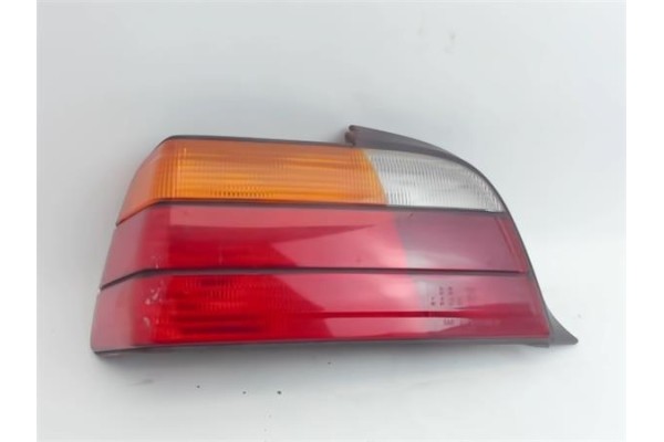 Recambio de piloto trasero izquierdo para bmw serie 3 berlina (e36) referencia OEM IAM 1387653  63218353285 , BMW