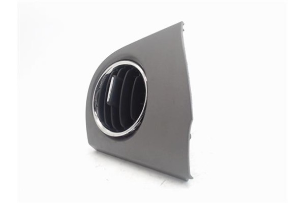 Recambio de rejilla entrada de aire para fiat 500 1.2 referencia OEM IAM 735627501  