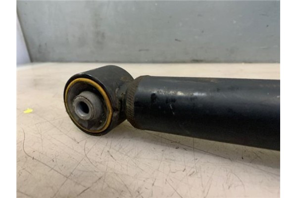 Recambio de amortiguador trasero derecho para volkswagen golf iv berlina (1j1) 1.9 tdi referencia OEM IAM 1J0513025DL JZW513025L