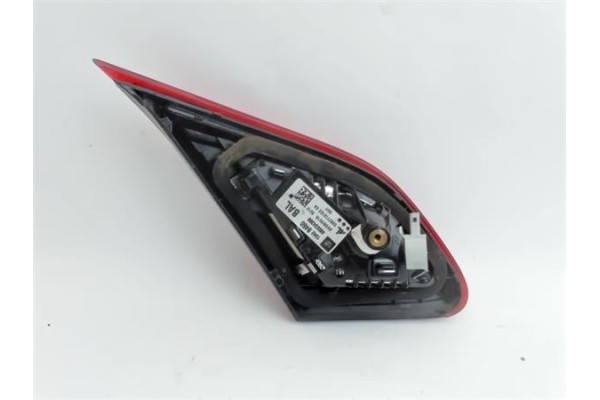 Recambio de piloto porton trasero derecho para opel corsa e referencia OEM IAM 13428460 0287712103 