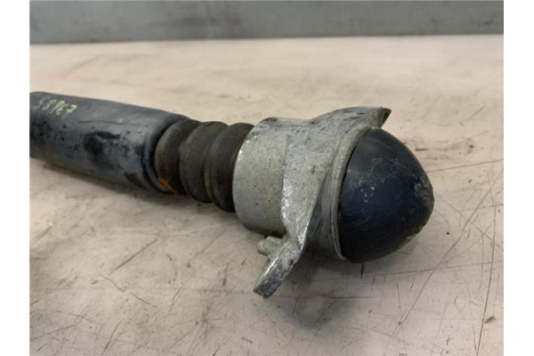 Recambio de amortiguador trasero izquierdo para volkswagen golf iv berlina (1j1) 1.9 tdi referencia OEM IAM 1J0513025DL JZW51302