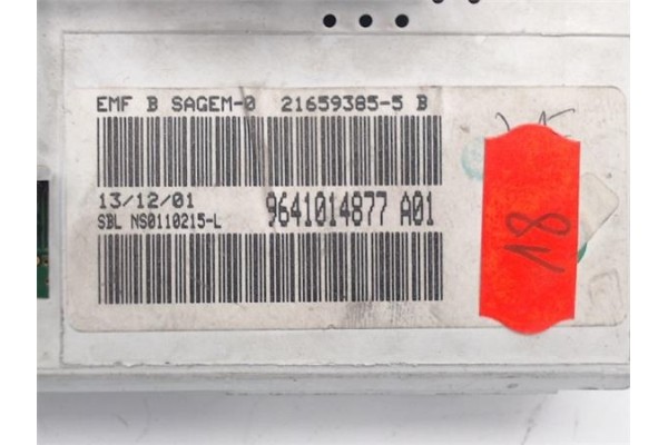 Recambio de reloj horario para peugeot 206 referencia OEM IAM 9641014877 21659385-5B 