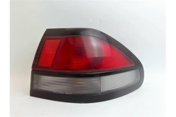 Recambio de piloto trasero derecho para mazda 626 berlina (ge) referencia OEM IAM  22061825 