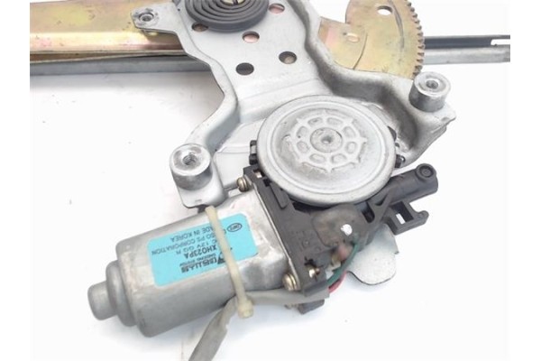 Recambio de mecanismo elevalunas delantero derecho para kia carnival 2.9 td referencia OEM IAM XH023PA  