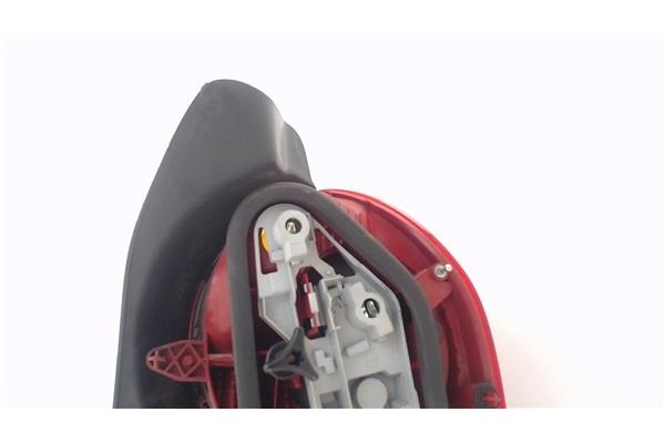Recambio de piloto trasero izquierdo para renault modus i 1.5 dci (fp0f, jp0f) referencia OEM IAM 8200538786 8200613078 