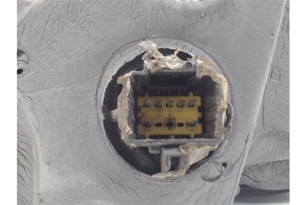 Recambio de retrovisor electrico derecho para renault megane ii berlina 5p referencia OEM IAM   