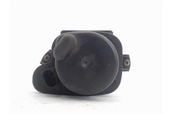 Recambio de faro antiniebla derecho para audi a6 avant (c4) referencia OEM IAM   