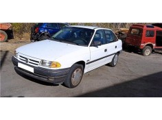 opel astra f berlina del año 1994