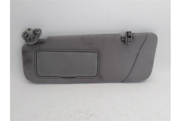 Recambio de parasol izquierdo para kia carnival 2.9 td referencia OEM IAM 1K54A69270A64  