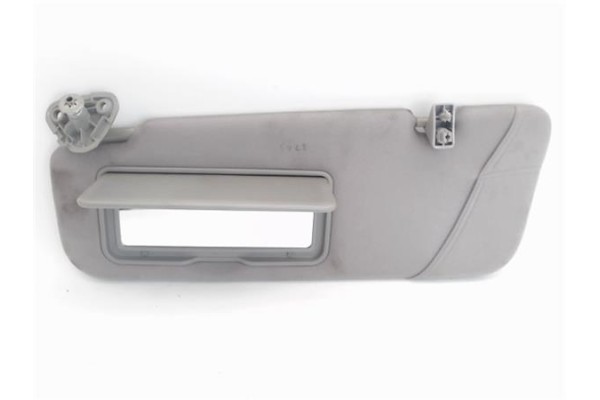 Recambio de parasol izquierdo para kia carnival 2.9 td referencia OEM IAM 1K54A69270A64  
