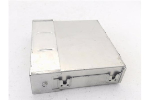 Recambio de centralita para opel kadett e 1.6 i referencia OEM IAM 16132789  