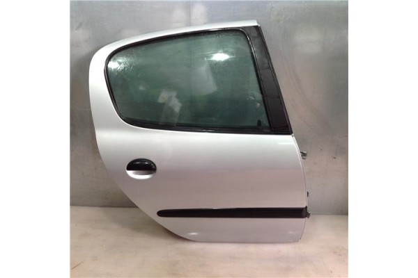 Recambio de puerta trasero derecha para peugeot 206 berlina (1998) 1.1 i referencia OEM IAM   
