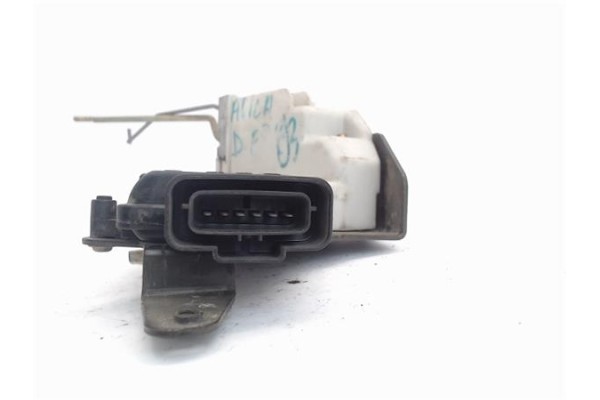 Recambio de cierre electromagnetico delantero izquierdo para opel agila 1.0 básico referencia OEM IAM 4700758  