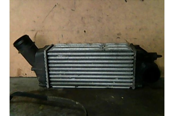 Recambio de intercooler para citroen c4 berlina (06.2004) 2.0 hdi referencia OEM IAM   