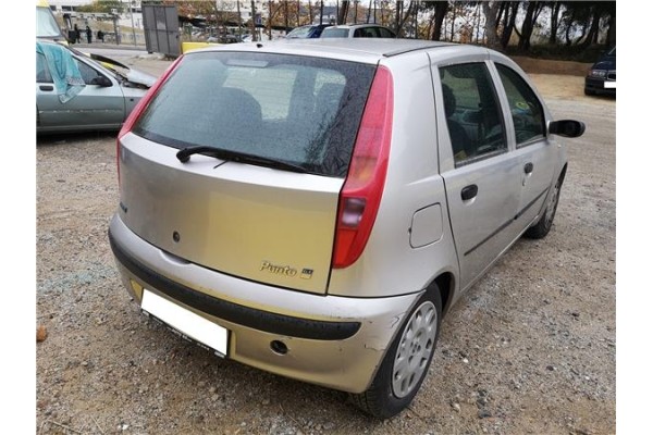fiat ii punto (188) berlina del año 2002