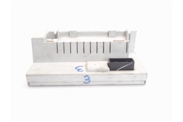 Recambio de reloj horario para renault megane ii berlina 5p referencia OEM IAM 8200290542C AFFA2/21675992-9 