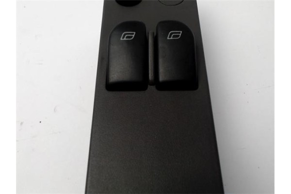 Recambio de mando elevalunas para saab 9-3 berlina 2.0 turbo referencia OEM IAM 4814372  