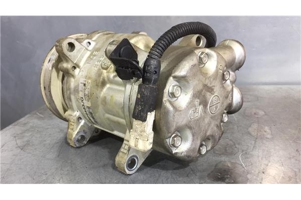 Recambio de compresor aire acond. para peugeot 206 1.4 xr referencia OEM IAM V699690 6453JG 