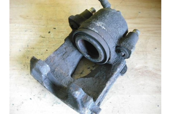 Recambio de pinza freno delantero izquierda para volkswagen new beetle berlina (9c1/1c1) 2.0 referencia OEM IAM 1K0615123D  