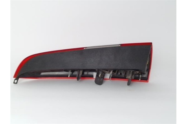 Recambio de piloto trasero derecho para volvo v70 familiar 2.4 d kinetic (120kw) referencia OEM IAM 9154494  
