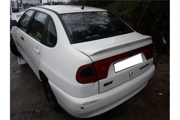 SEAT CORDOBA BERLINA (6K2)