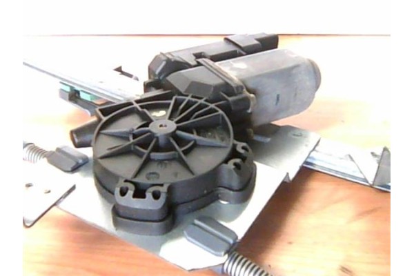 Recambio de mecanismo elevalunas delantero izquierdo para renault modus i (2004) 1.4 (jp01, jp0j) referencia OEM IAM   