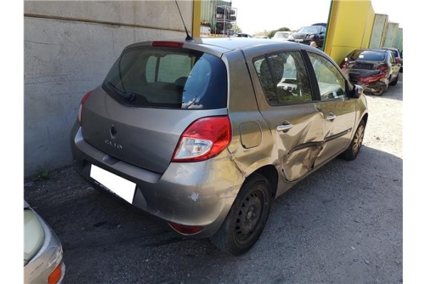 renault clio iii del año 2010
