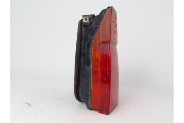 Recambio de piloto trasero derecho para bmw serie 5 touring (e39) 2.5 523i referencia OEM IAM 8371324  