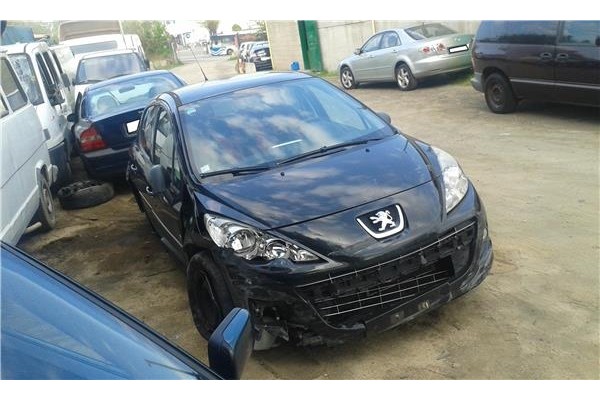 peugeot 207 del año 2011