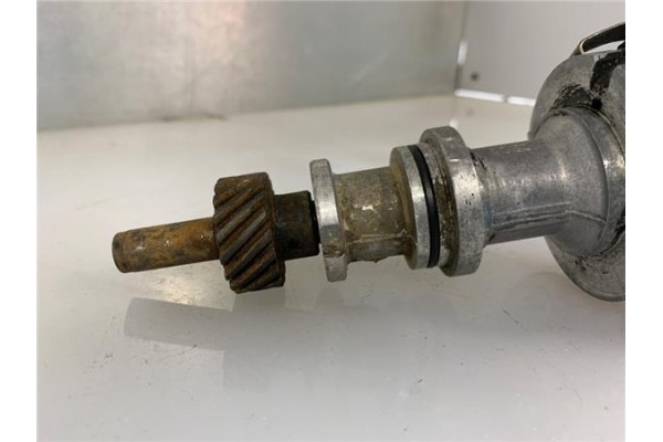 Recambio de delco para ford sierra berlina 2.0 i referencia OEM IAM BOSCH 0237520009 