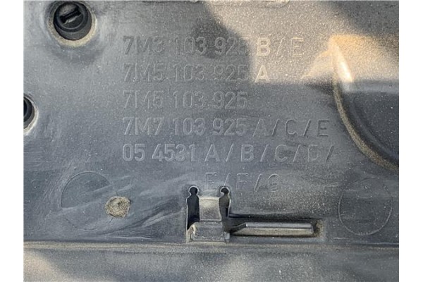 Recambio de tapa motor para seat alhambra (7v9) 1.9 reference referencia OEM IAM 7M7103925A/C/E 7M3103925B/E 