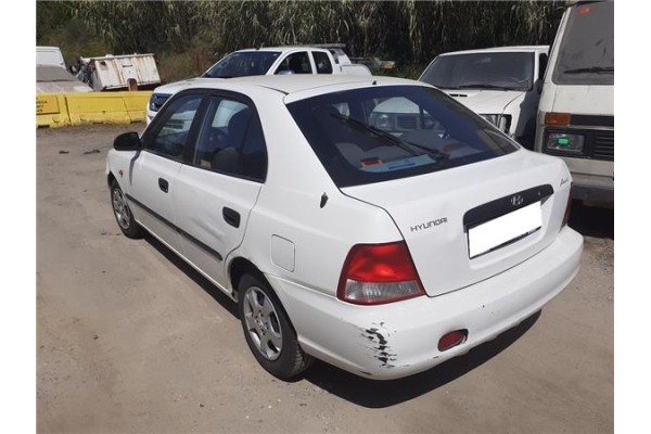 hyundai accent (lc)(2000) del año 