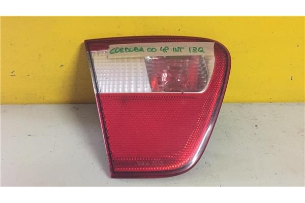 Recambio de piloto interior izquierdo para seat cordoba berlina (6k2)(08.1999 ) 1.4 stella [1,4 ltr. - 44 kw] referencia OEM IAM