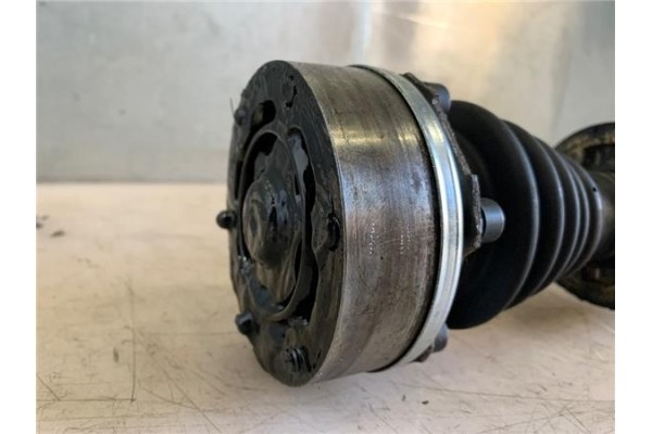 Recambio de palier delantero derecho para volkswagen golf iii (1h1) 2.0 referencia OEM IAM 1H0407452CX  