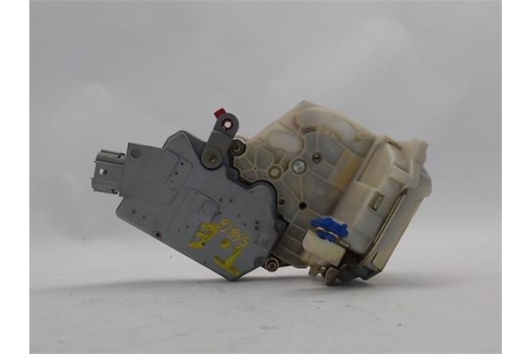 Recambio de cierre electromagnetico trasero izquierdo para nissan primera berlina (p11)(1996) 2.0 td referencia OEM IAM   