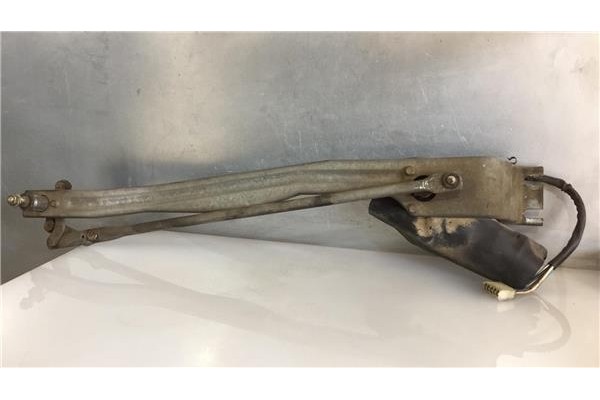 Recambio de motor limpiaparabrisas delantero para seat ibiza (1985) 1.2 referencia OEM IAM   