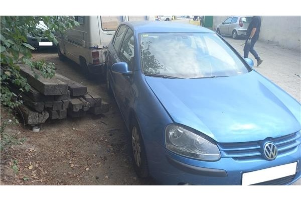 volkswagen golf v (1k1) del año 2004