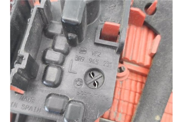 Recambio de piloto porton trasero izquierdo para seat exeo st (3r5) 2.0 reference referencia OEM IAM 3R9945231  