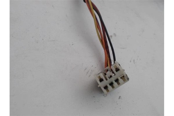 Recambio de retrovisor electrico derecho para volvo s40 berlina referencia OEM IAM 857927  