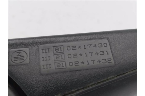 Recambio de retrovisor derecho para seat ibiza (6k1) 1.4 básico referencia OEM IAM E10217430 415312302 