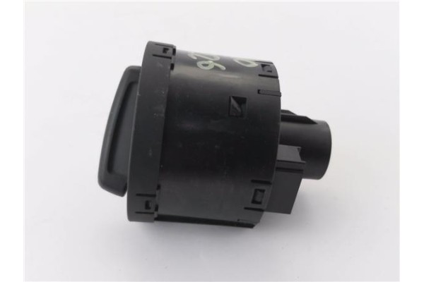 Recambio de mando de luces para volkswagen polo v (6r1) 1.0 referencia OEM IAM 5G0941431AA  