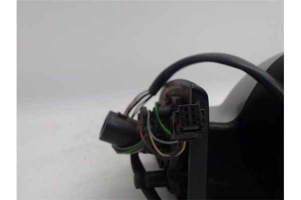 Recambio de retrovisor electrico derecho para peugeot 307 berlina (s2) referencia OEM IAM 96347726  