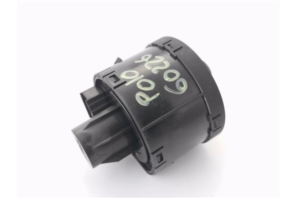 Recambio de mando de luces para volkswagen polo v (6r1) 1.0 referencia OEM IAM 5G0941431AA  