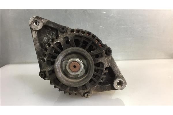 Recambio de alternador para dacia sandero i (2008) 1.2 ambiance [1,2 ltr. - 55 kw 16v cat] referencia OEM IAM 8200660052 A001TA3