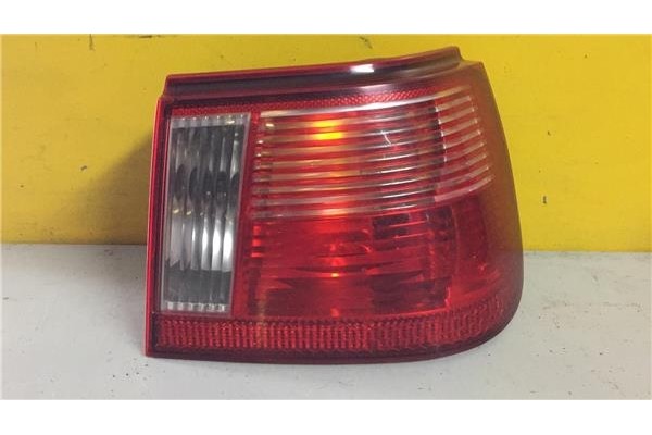 Recambio de piloto trasero derecho para seat ibiza (6k1)(08.1999 ) 1.9 signo [1,9 ltr. - 81 kw tdi] referencia OEM IAM 6K6945096