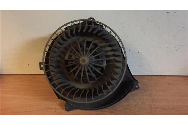 Recambio de motor calefaccion para mercedes-benz clase s (bm 126) berl./coupe 2.6 se 260 referencia OEM IAM  9413350017 