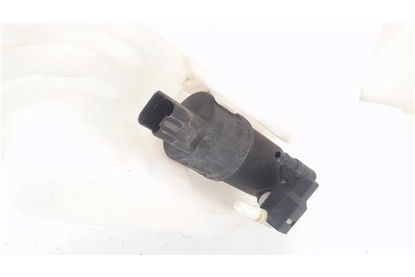 Recambio de deposito limpiaparabrisas para peugeot 207 1.6 hdi referencia OEM IAM 6431F3  